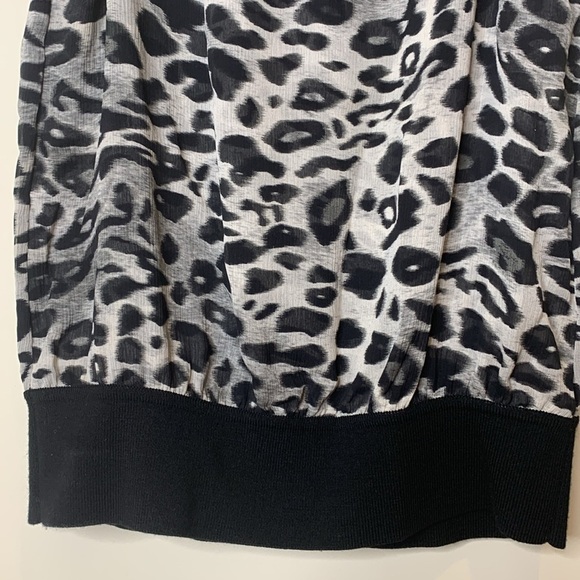 Ann Taylor | Leopard Print Silk & Merino Wool  Lightweight Camisole Top XSP - Picture 14 of 16